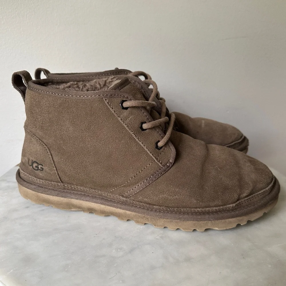 UGG Boots for Men Nuemel Boot suede wool Dark Brown size 10